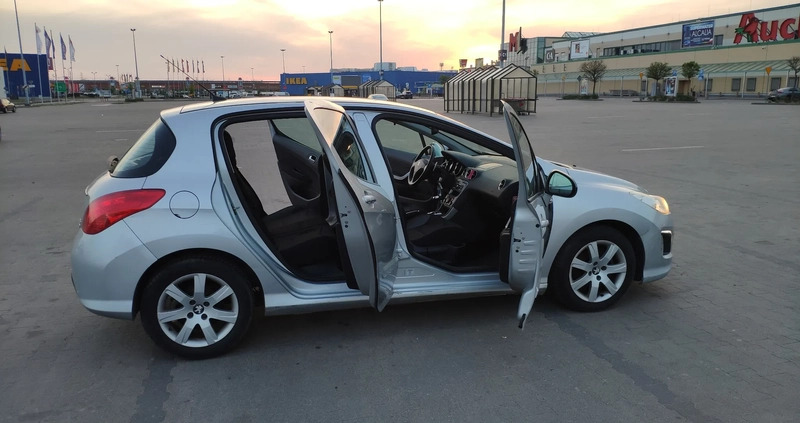 Peugeot 308 cena 21200 przebieg: 220000, rok produkcji 2012 z Ząbki małe 79